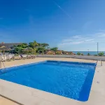 Bright 2br With Pool Near By Lovelystay * البوفيرا