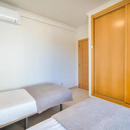 Bright 2br With Pool Near By Lovelystay 公寓 *