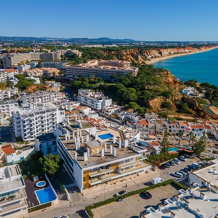 Bright 2br With Pool Near By Lovelystay Appartamento