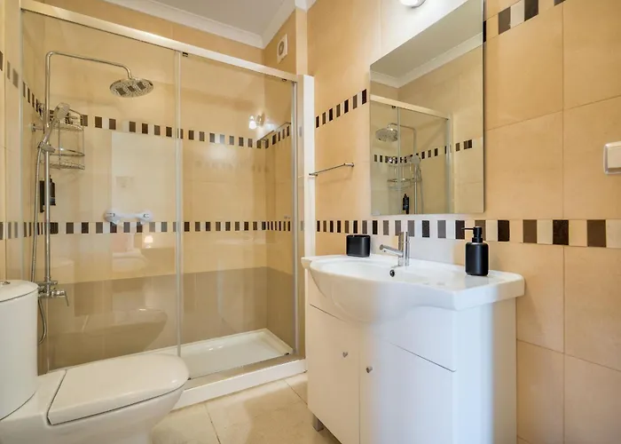 Bright 2br With Pool Near By Lovelystay * Albufeira