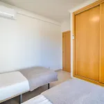 Bright 2br With Pool Near By Lovelystay Apartment *