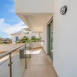 Apartment Bright 2br With Pool Near By Lovelystay *
