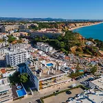 Bright 2br With Pool Near By Lovelystay Appartamento